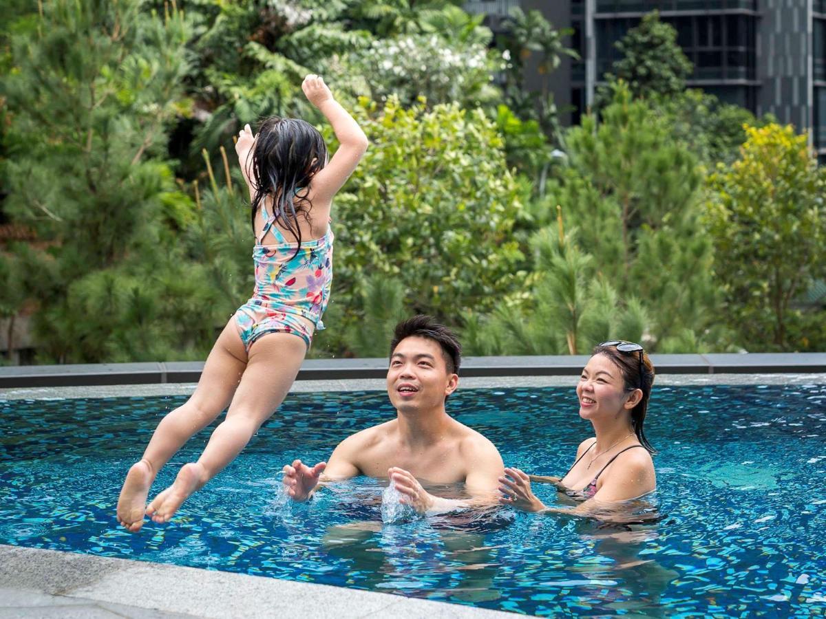 Novotel Singapore On Stevens Exterior photo